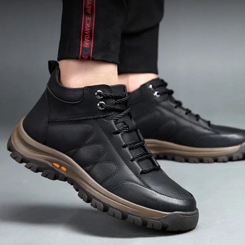 Herrenstiefel aus Leder